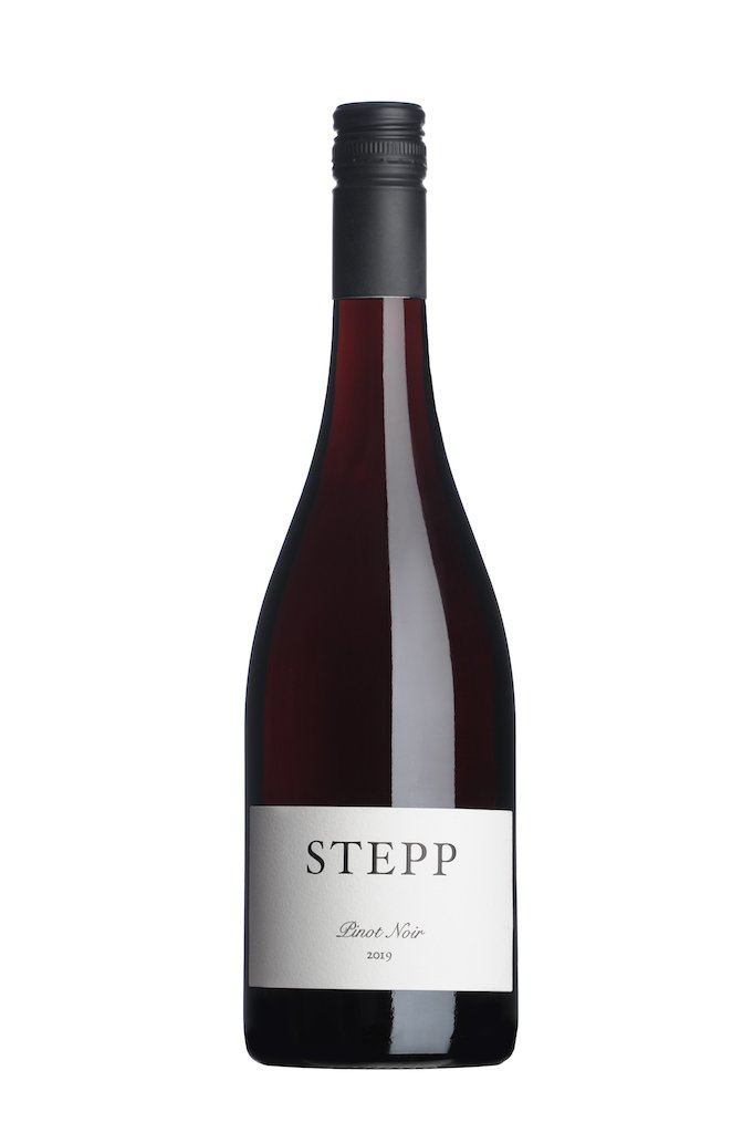 Magnum Pinot Noir